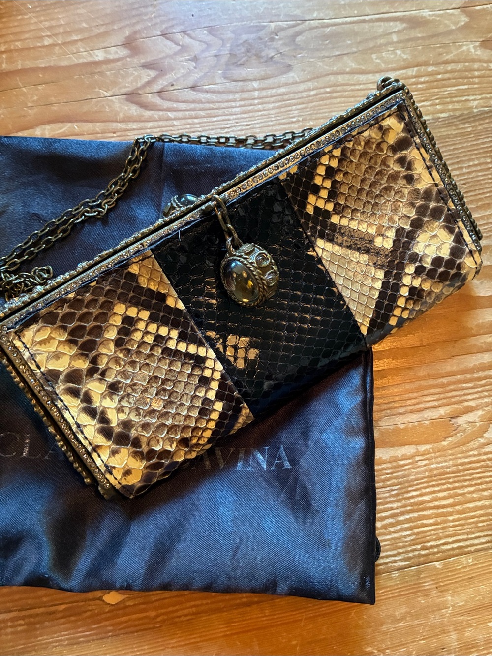 Clara Kasavina Snakeskin Crystal Pendant Ornate Clasp Clutch Evening Bag